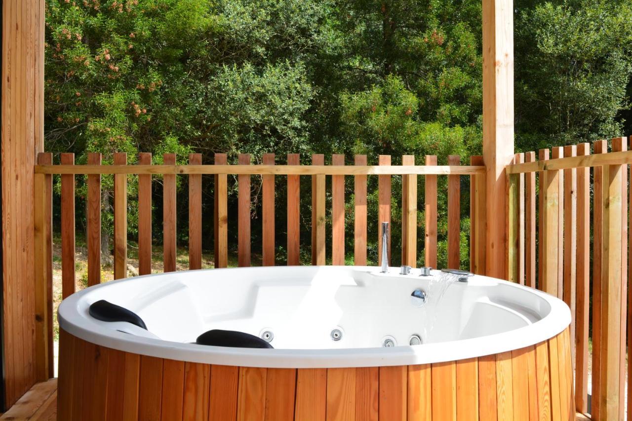 Cabanas Compostela - Cabana Pedroso Con Banera De Hidromasaje Σαντιάγο ντε Κομποστέλα Εξωτερικό φωτογραφία